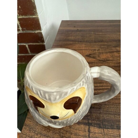 Sloth ceramic drinking mug - Picture 3 of 7